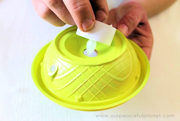 Check out this "Berry" Amazing and Easy DIY Room Decor Light made from a small plastic cherub tomato container. A brilliant upcycle project for all ages!