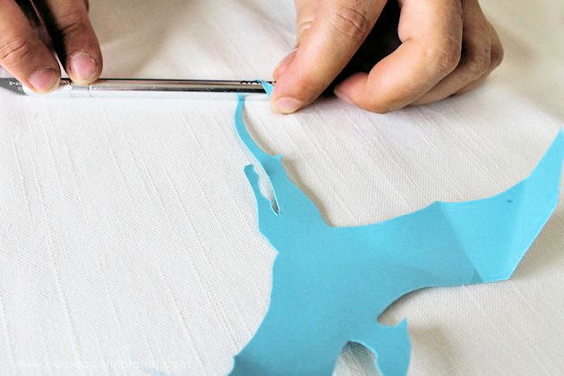 Get your free download for an amazing 3D dragon craft to decorate your walls. A simple and delightful way to add a little magic to any room, adult or child.