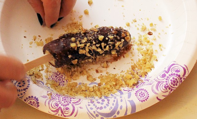 Chocolate.Frozen.Bananas-8