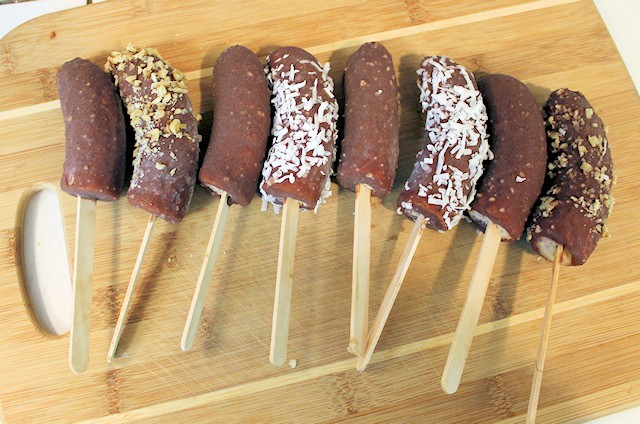 Chocolate.Frozen.Bananas-9