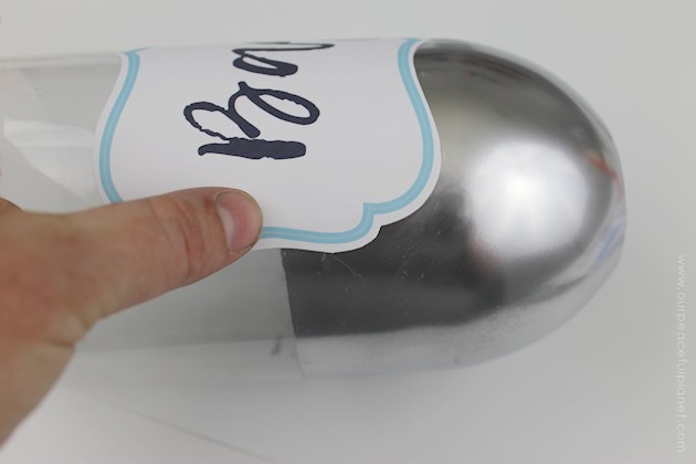 This attractive bag dispenser is from our Contemporary Kitchen Craft set. It's useful, easy to make and a great upcycle project made from a soda bottle.