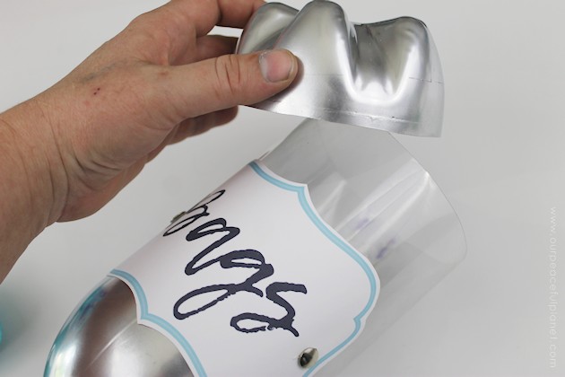 This attractive bag dispenser is from our Contemporary Kitchen Craft set. It's useful, easy to make and a great upcycle project made from a soda bottle.