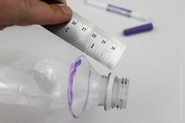 This attractive bag dispenser is from our Contemporary Kitchen Craft set. It's useful, easy to make and a great upcycle project made from a soda bottle.