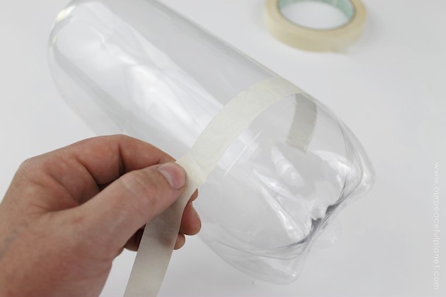 This attractive bag dispenser is from our Contemporary Kitchen Craft set. It's useful, easy to make and a great upcycle project made from a soda bottle.