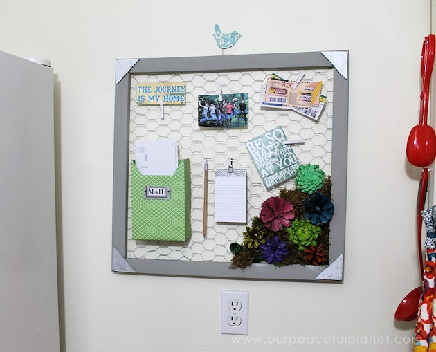 We've got some great kitchen decorating ideas, some that only cost a dollar or two and look beautiful! See if there's anything you can use for your own kitchen!