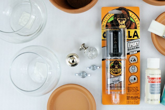 This elegant DIY sugar dispenser will add some beauty to your kitchen. It's made from a clay pot and a glass bowl and is inexpensive and simple to create!