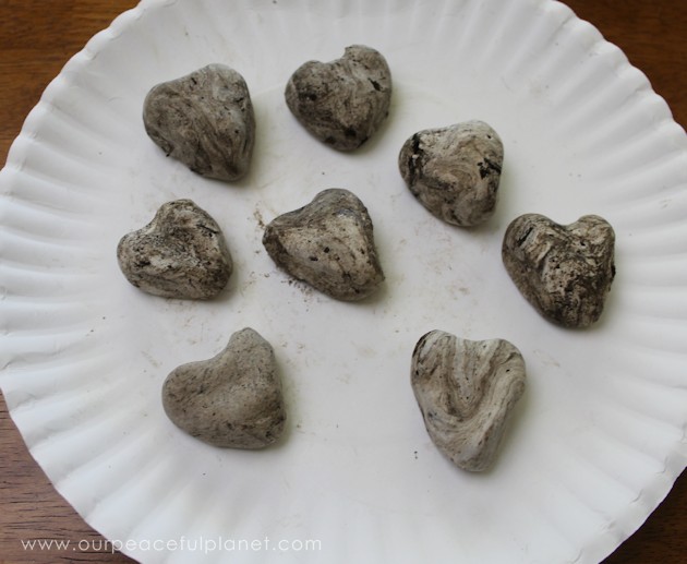 What better way to celebrate Earth Day than tossing around some of these heart shaped wildflower seed bombs. Easy and inexpensive. Show the earth some love! 