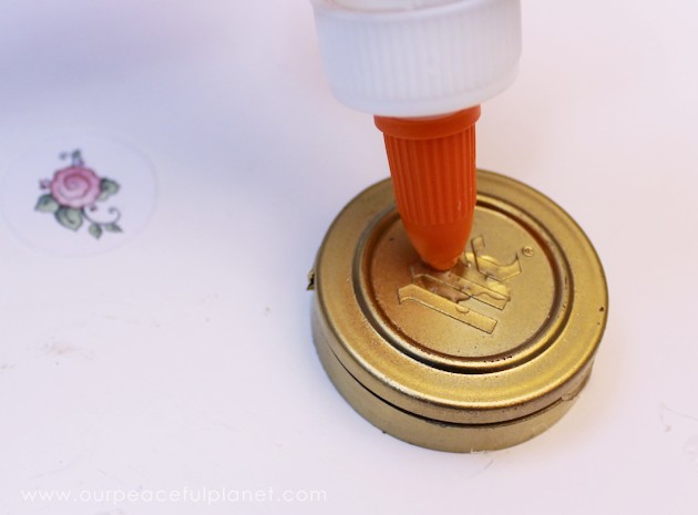 This cute upcycled locket necklace will put a grin on anyone's face and makes a wonderful gift for moms, grandmas or anyone who loves quirky jewelry.