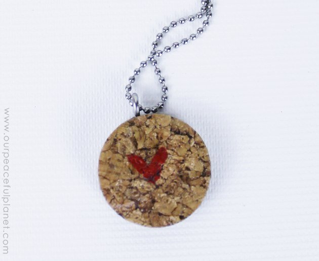 A beautiful little DIY necklace to give someone you love, made from a cork, our free printable and a hardware eyelet. So simple but so meaningful!
