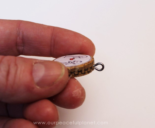 A beautiful little DIY necklace to give someone you love, made from a cork, our free printable and a hardware eyelet. So simple but so meaningful!