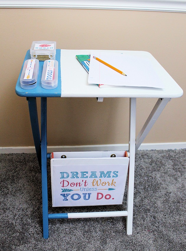 This portable desk makes the perfect homework helper & your kids will look forward to doing it! We've got three printable themes you can choose to inspire!