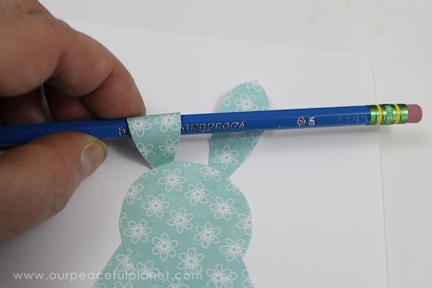 This year add a cute little floppy eared bunny to your Easter decorations. He takes 5 minutes to make with our free pattern and is also a wonderful gift. 