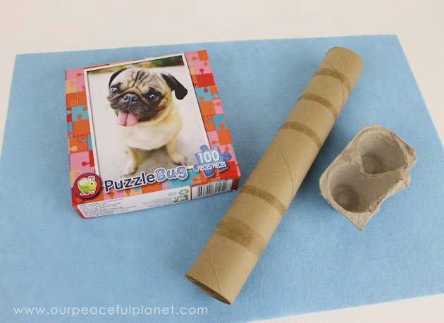 Here's a great upcycle idea for storing and putting together small puzzles. It's a portable puzzle mat and you'll be amazed what it's created from!