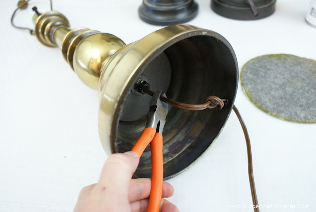 You can turn a candlestick or an old lamp into a solar lamp quick and easy by following these simple directions. It’s a great way to save energy!