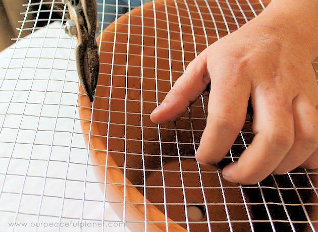 Make your summer sensational with this stunning DIY portable grill and skewer set! An inexpensive whimsical addition to your backyard barbecue.