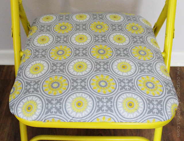 Do you have a piece of furniture that’s functional but ugly? This folding chair was one such item. I'll show you how I did a quick yet dramatic and inexpensive makeover that turned this icky item into something gorgeous!