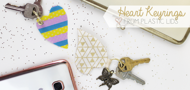 How to Make a Quick Heart Keyring from a Plastic Lid