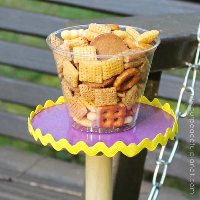 Outdoor Snack Holder SQ